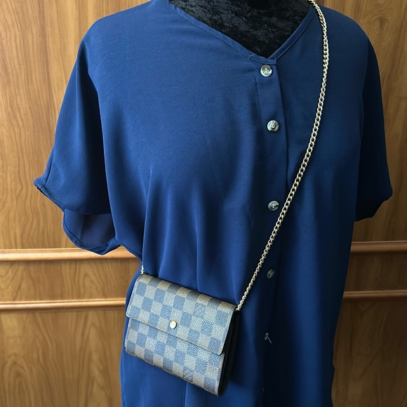 Louis VUITTON RARE Damier Ebene Mid-Wallet 🔥🔥 - Picture 3 of 17